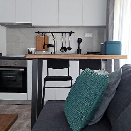 Down Town Luxurious Apartments أليكسانثيربوليس المظهر الخارجي الصورة